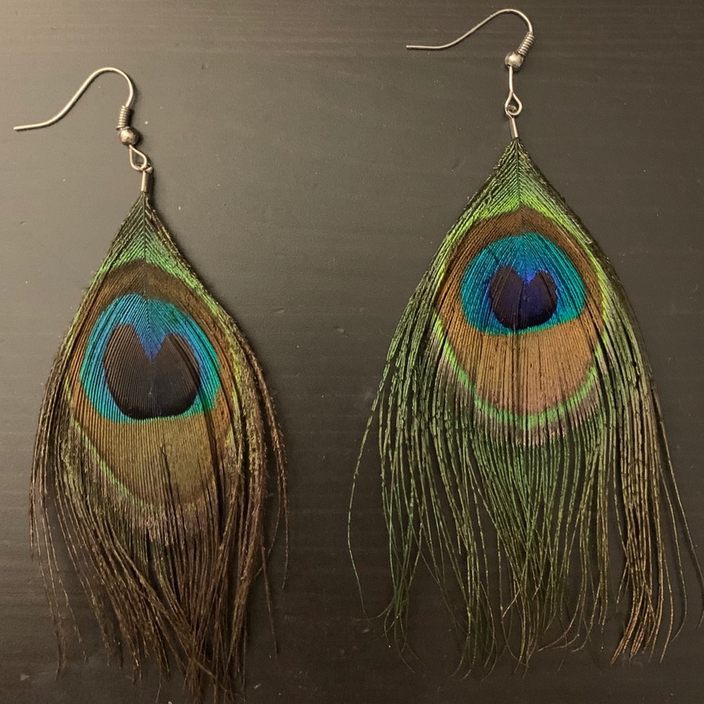 🌺 2/$25 NWOT Peacock Feather Earrings - Picture 2 of 2